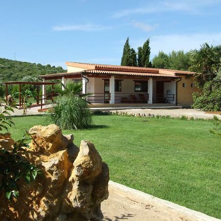 agriturismo corallo Santa Maria la Palma Exterior foto